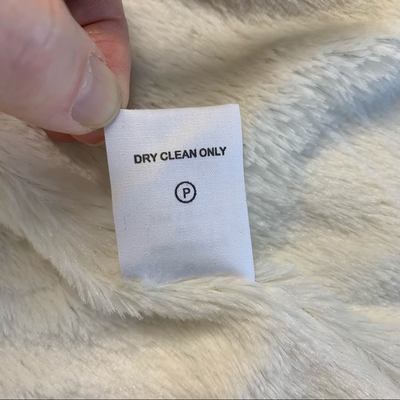 MM COUTURE Cream Cable Knit Faux Fur Lined Hooded sweater Cardigan Jacket - Picture 8 of 13